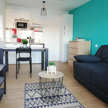 Les 3 Eclats Apartment